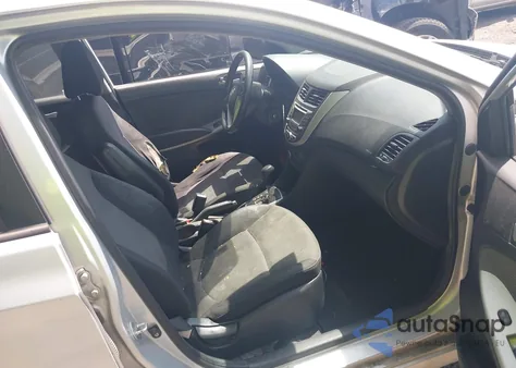 2012 Hyundai Accent Gs z USA, uszkodzony, nr VIN KMHCT5AE4CU013855